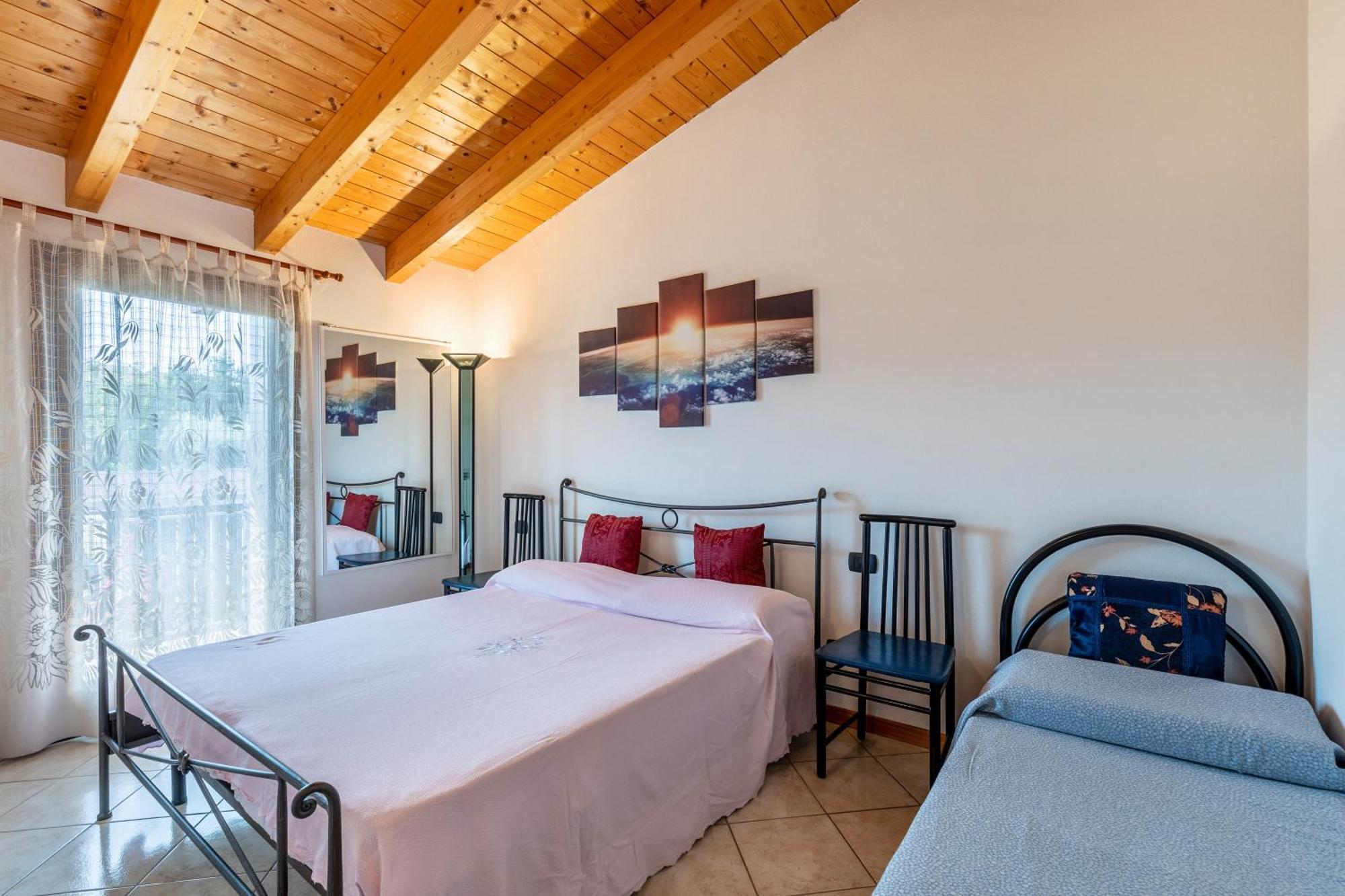 Residence La Corte Near Gardaland Castelnuovo del Garda Luaran gambar